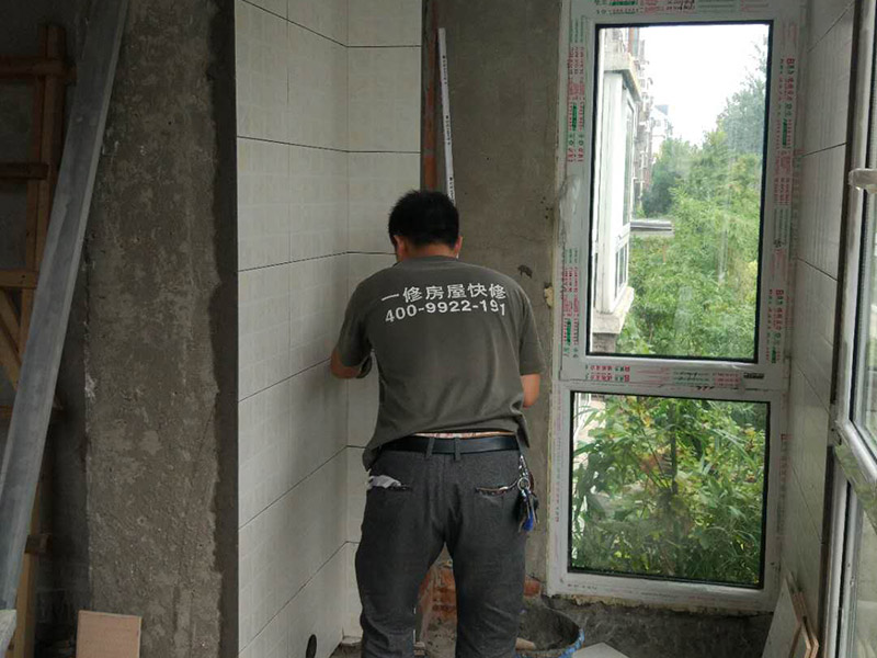 成都找工人做水電,成都找?guī)煾蒂N瓷磚,成都找公司刷墻漆