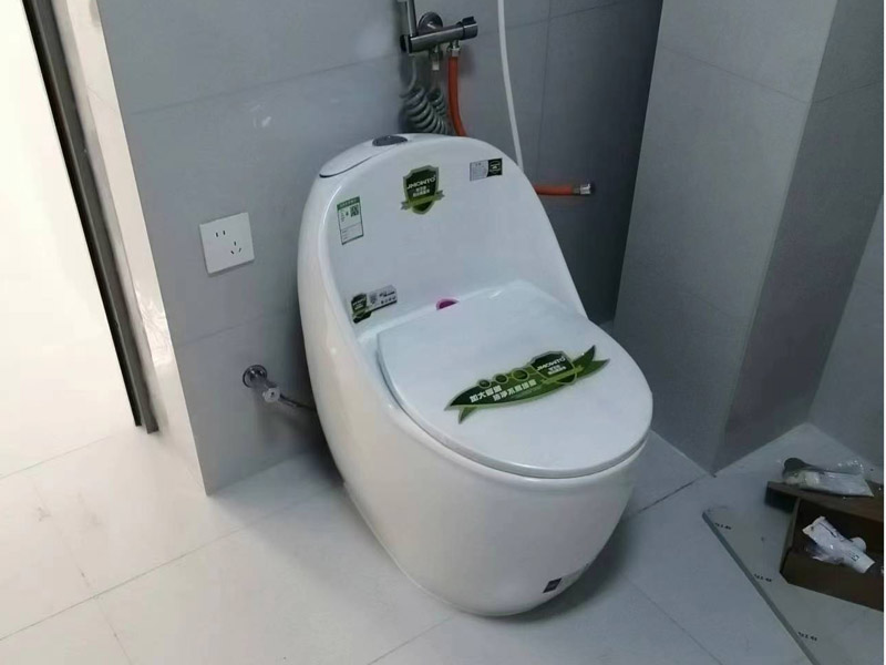 衛生間門口防水擋水壩做法