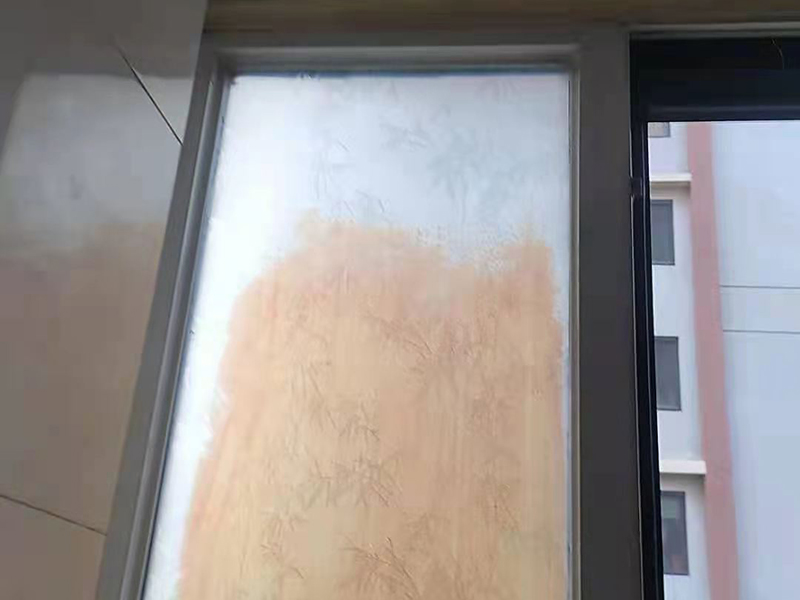 鄭州陽臺安裝玻璃窗多少錢一平方？陽臺