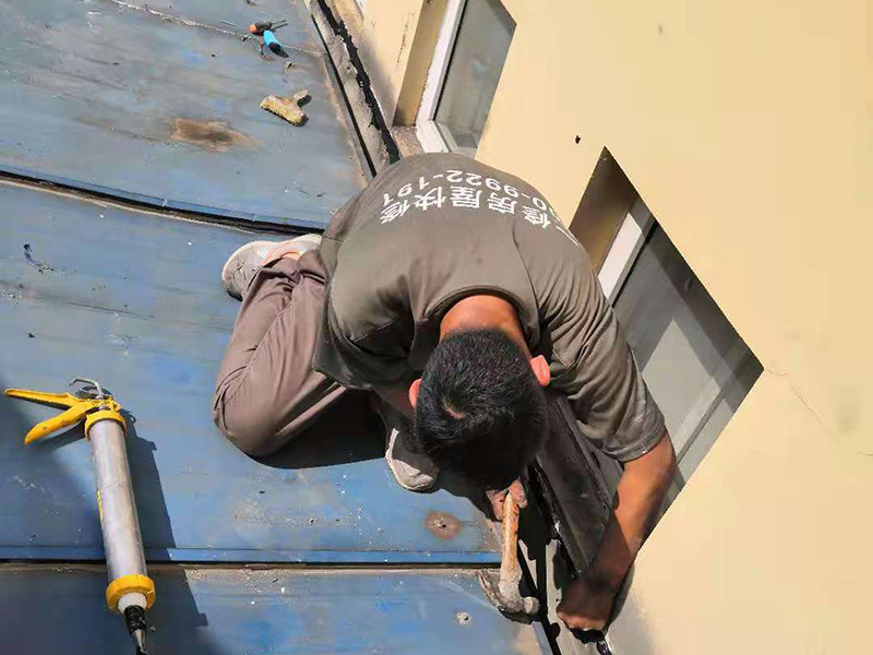 陽臺頂漏水的原因，要怎么徹底防水問題