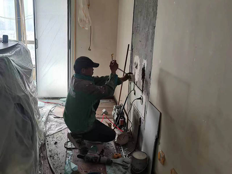 舊房整體翻新正規(guī)裝修公司哪里找？